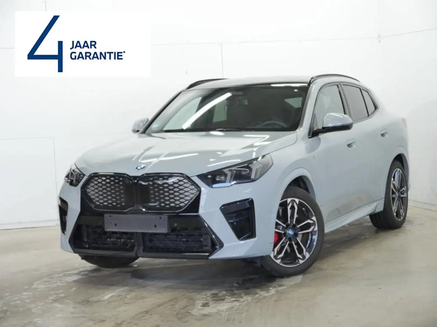 BMW iX2 M SPORT - PANODAK - HARMAN-KAR Gris - 1