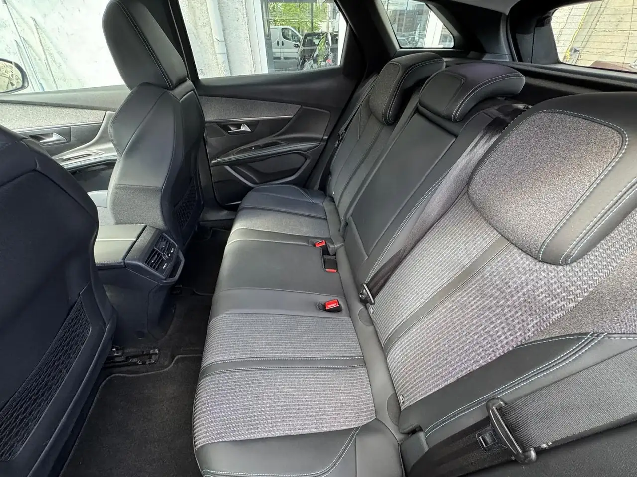 Peugeot 3008 3008 — photo 20