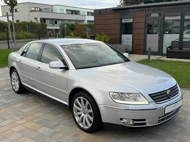 Volkswagen Phaeton V6 TDI 4Motion *Xenon*PDC*Leder*Scheckheft*