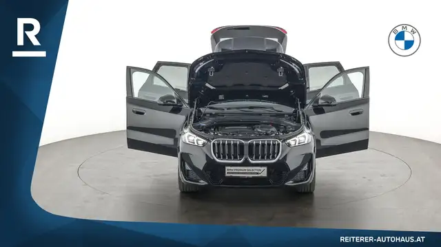 BMW X1 view 8