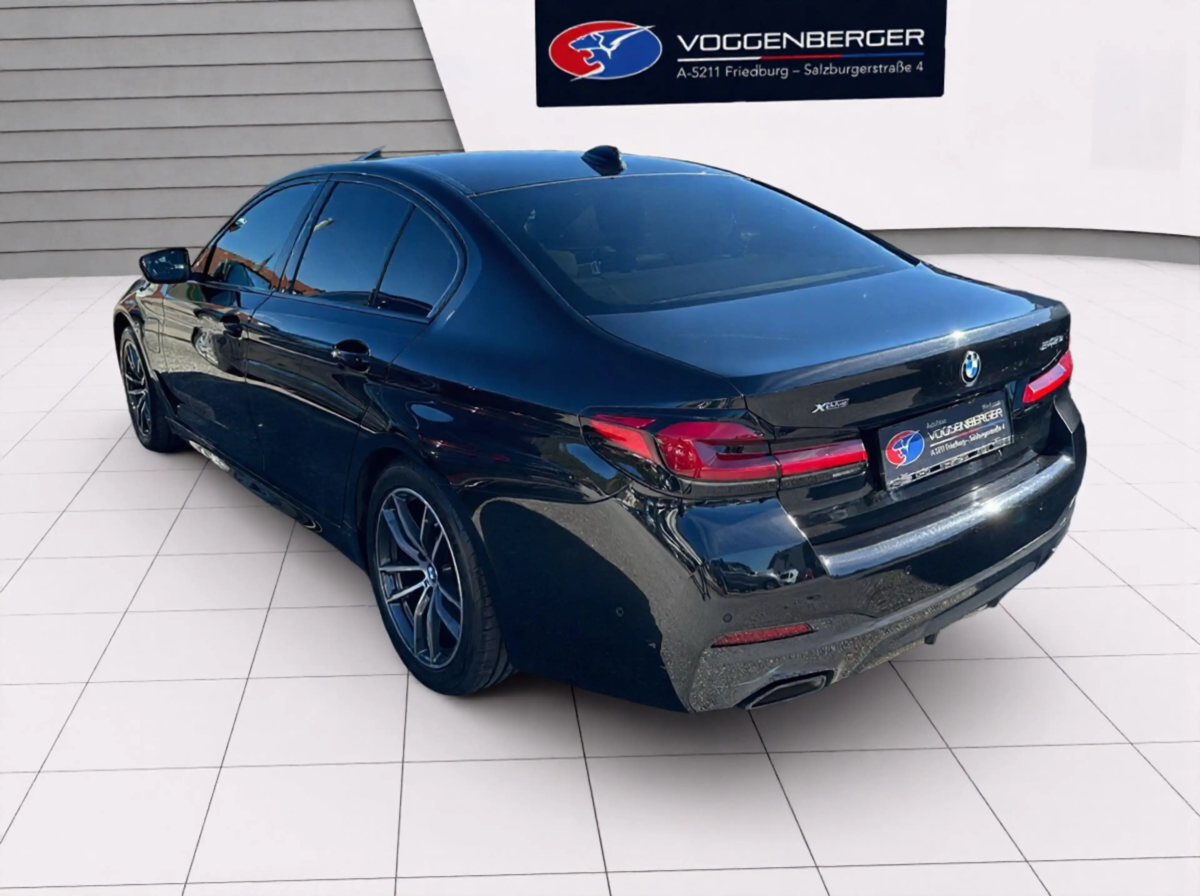 BMW 545 e PHEV xDrive Aut. — photo 8