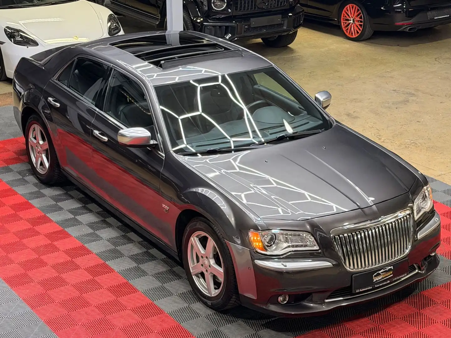 Chrysler 300C Panorama Navi Leder ACC Kamera LED Grau - 1