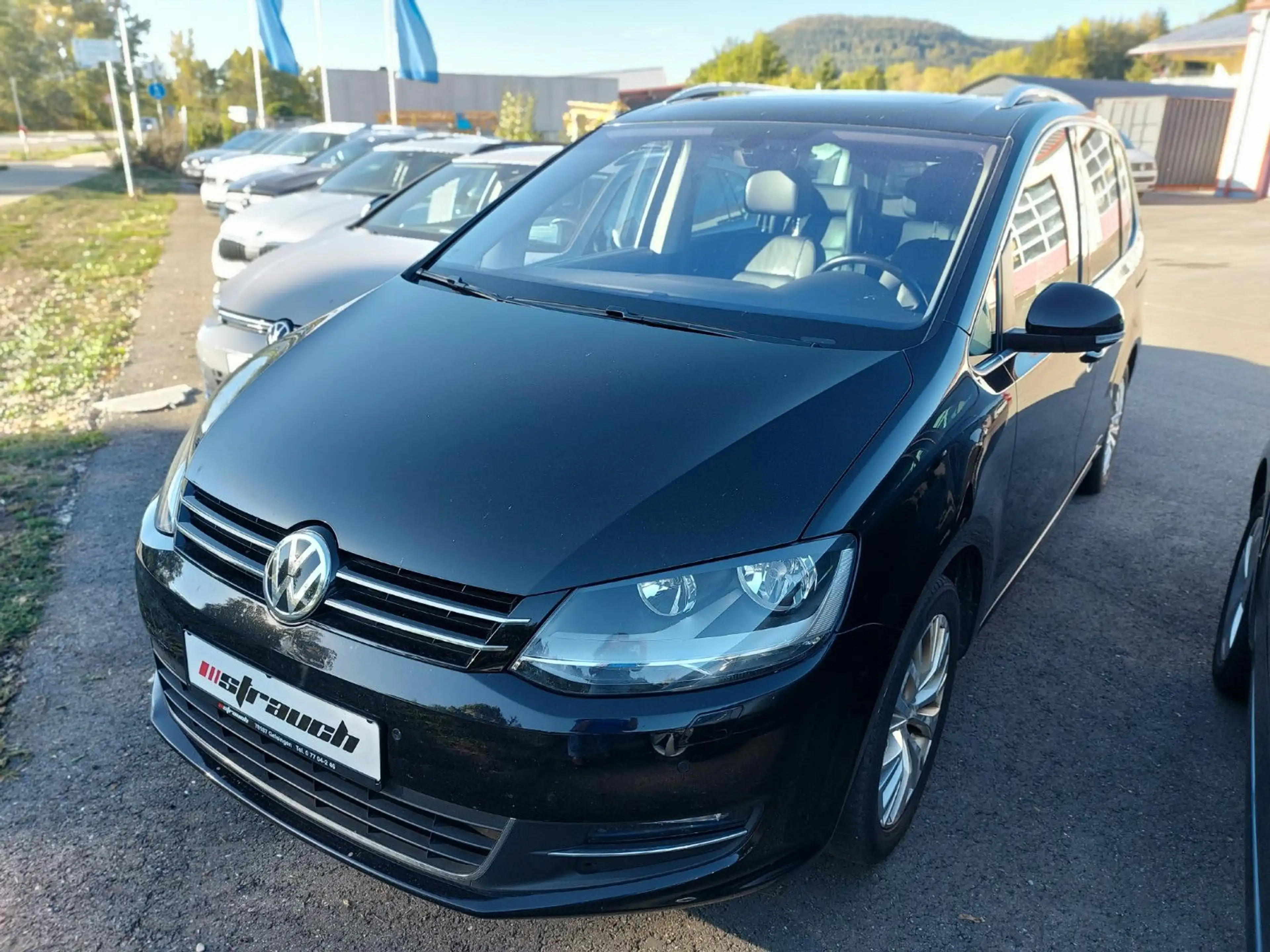 Volkswagen Sharan Highline — photo 9