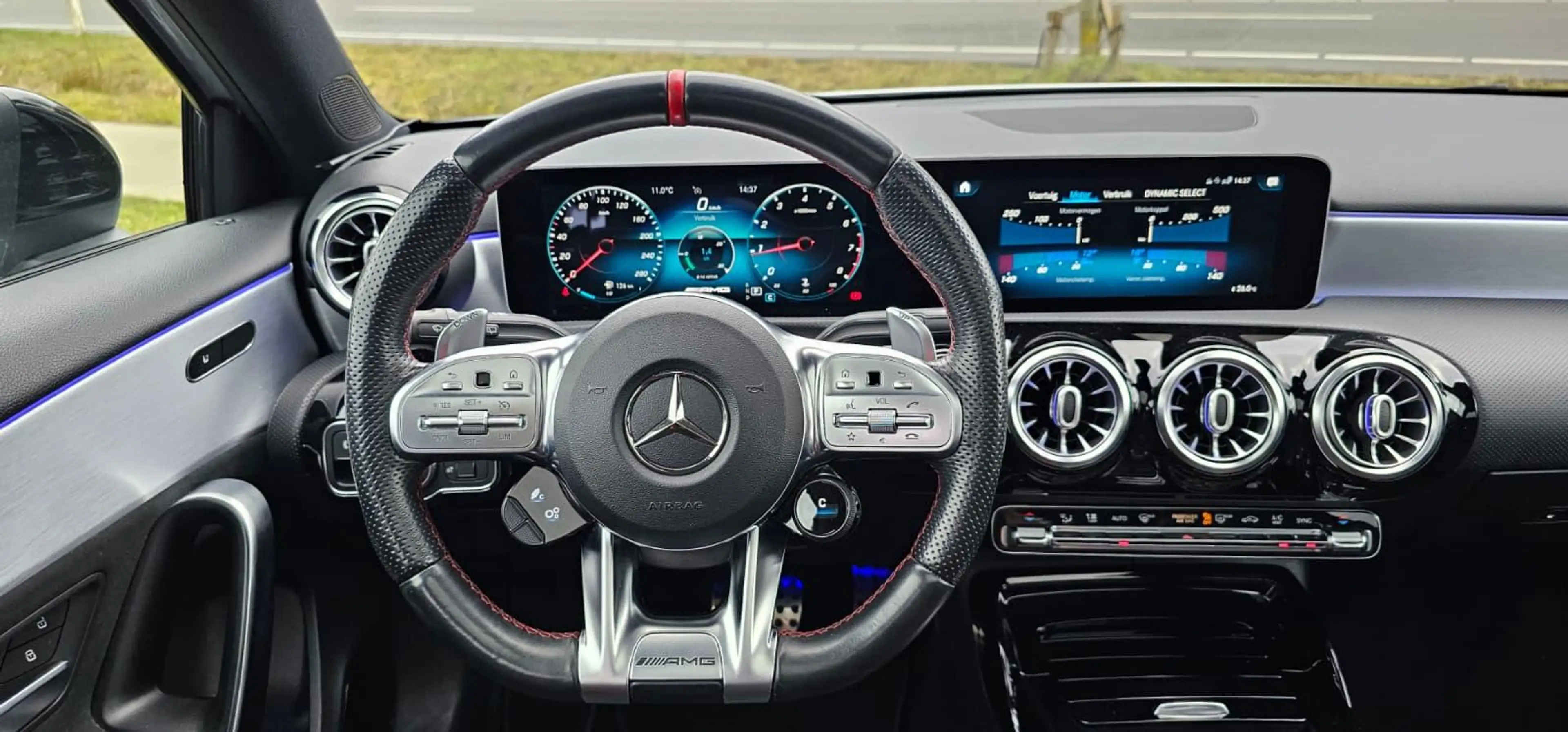 Mercedes-Benz A 35 AMG A 4MATIC — photo 6