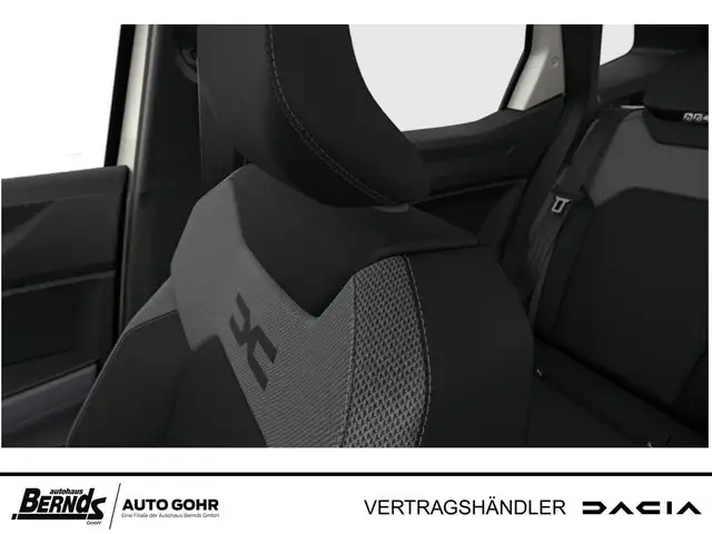 Dacia Duster view 14