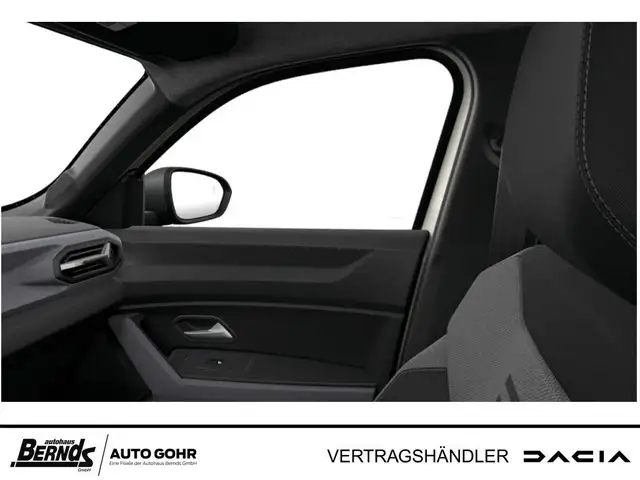 Dacia Duster view 13
