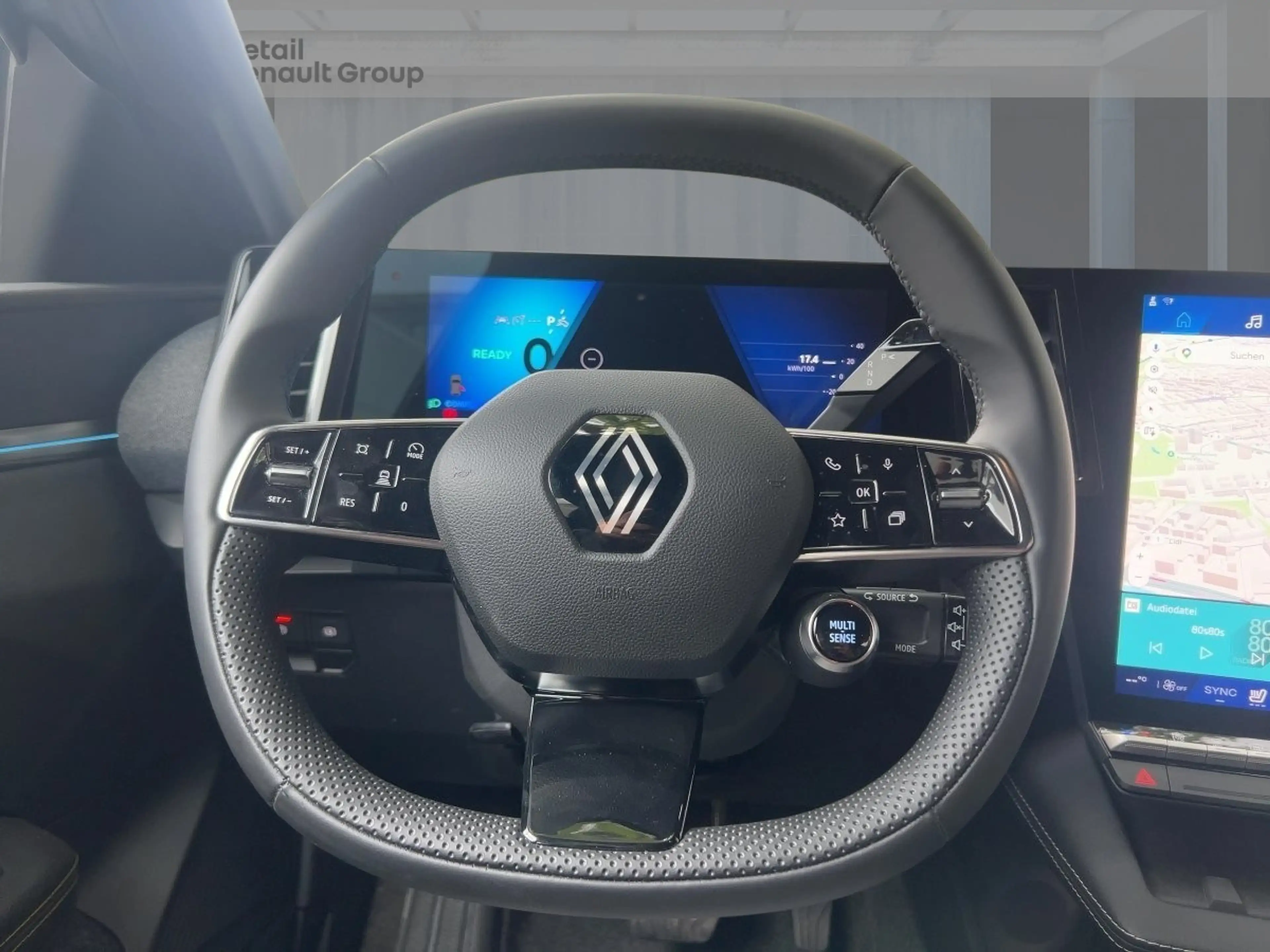 Renault Megane E-Tech Techno 220 Comfort Range E-Tech — photo 11