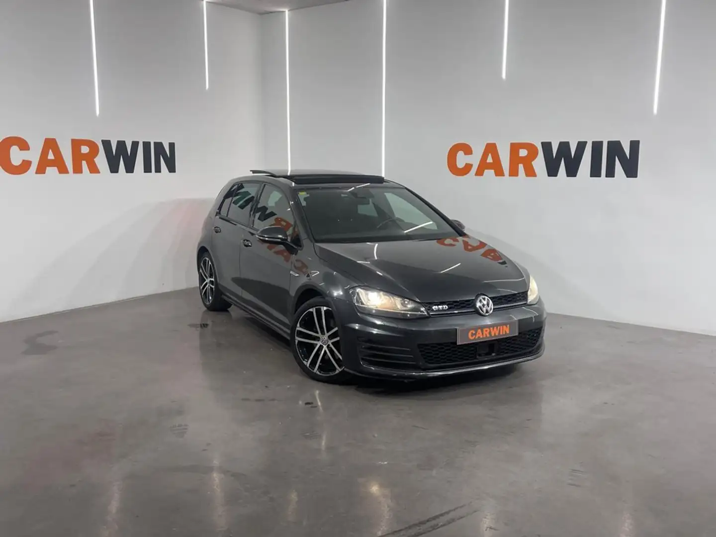 Volkswagen Golf GTD DSG Gris - 1