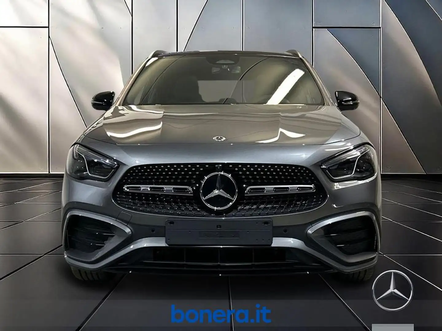 Mercedes-Benz GLA 200 d AMG Line Advanced Plus Tech Edition auto Grigio - 2