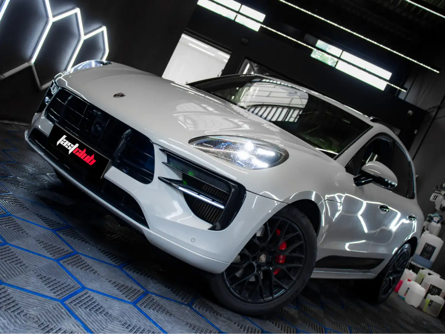 Porsche Macan GTS GRIS CRAIE full options PDC / PSE / PDLS / CHR Grau - 1