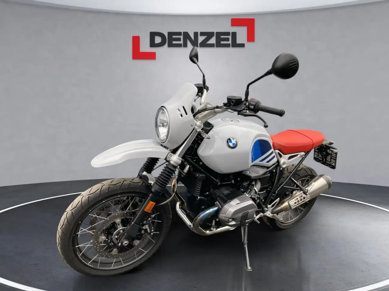 BMW R nineT
