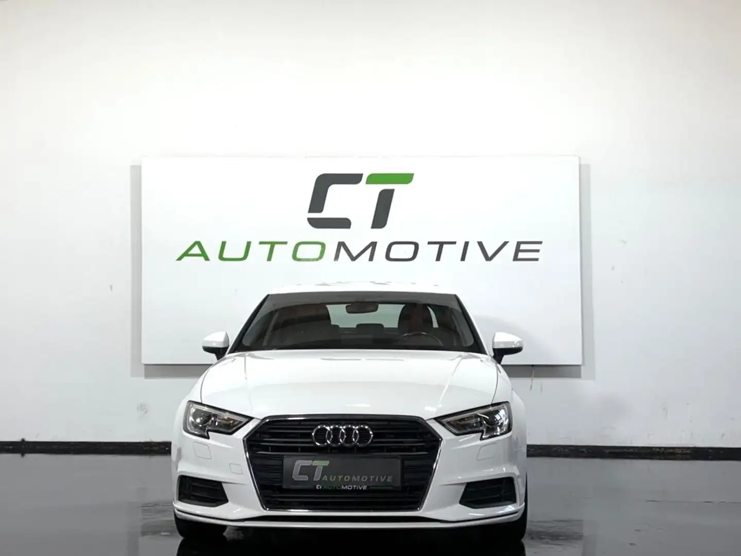 Audi A3 1,6 TDI S-tronic Limousine Weiß - 2
