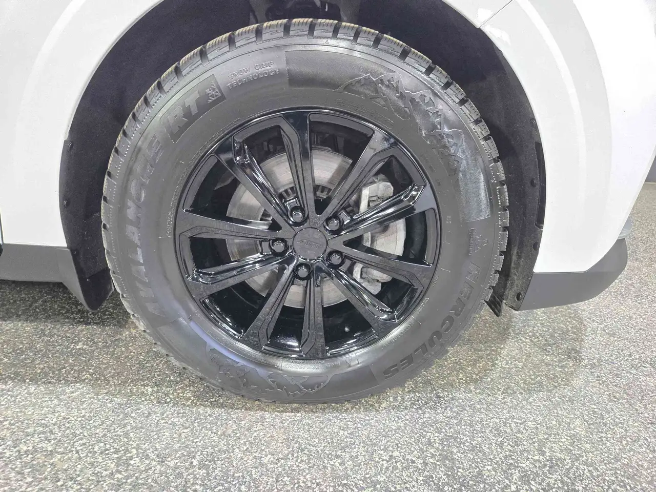 Kia Carnival снимка Kia Carnival