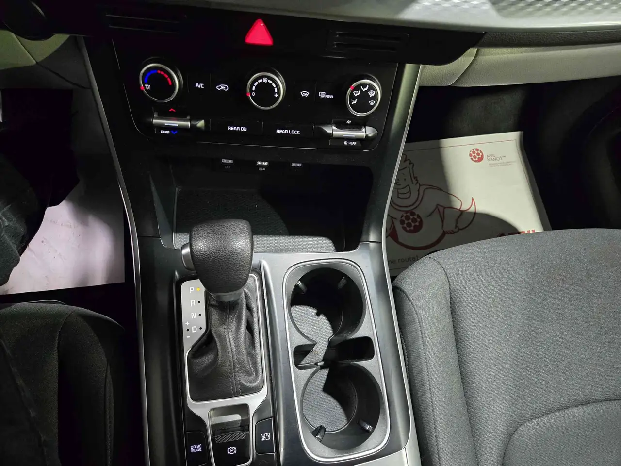 Kia Carnival снимка Kia Carnival