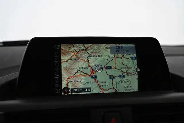BMW 2 Series view 21
