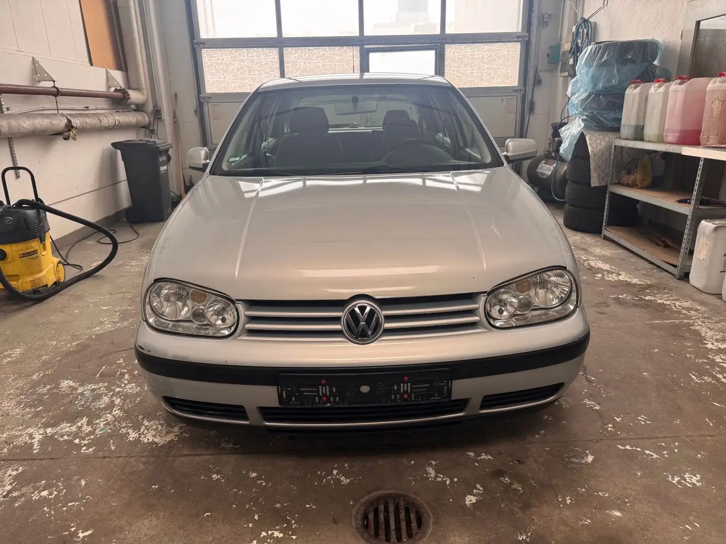 Volkswagen Golf 1.6 Automatik Comfortline, HU bis 10/2026 Argent - 2