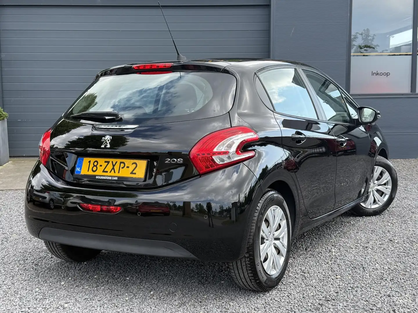 Peugeot 208 1.2 VTi Envy 1e Eigenaar,Navi,Dealer Onderhouden,C Black - 2