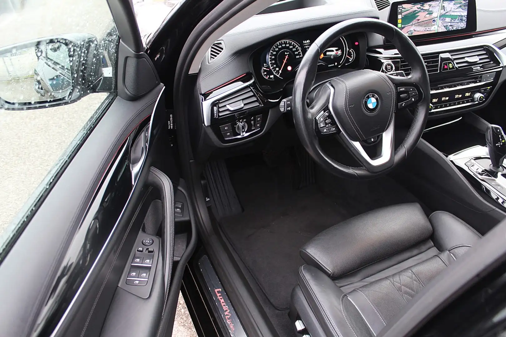 BMW 520 d Touring Luxury 360°,Panorama,Digitacho,Keyles... Noir - 2