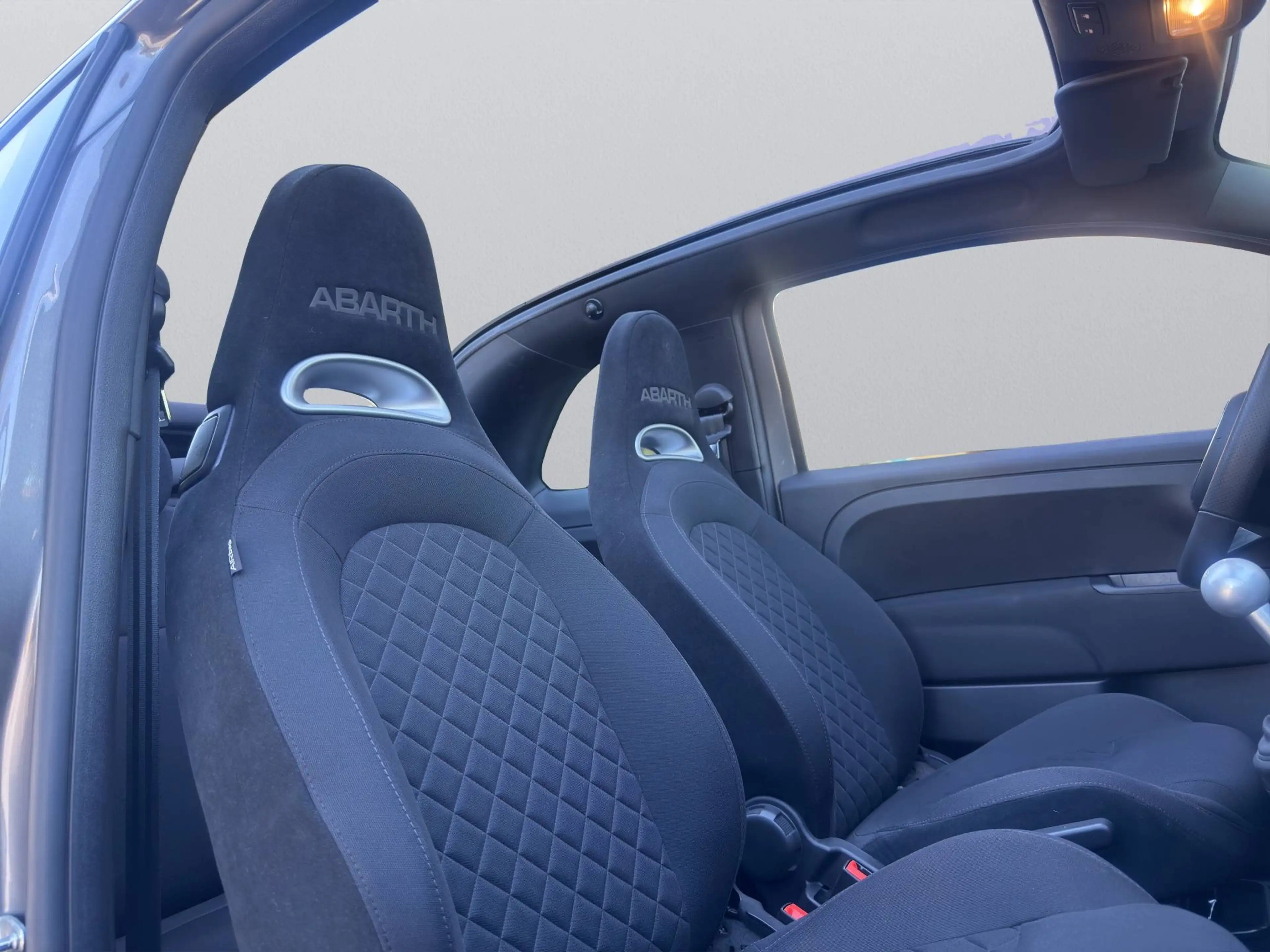 Abarth 500 abarth 500 cabrio — photo 9