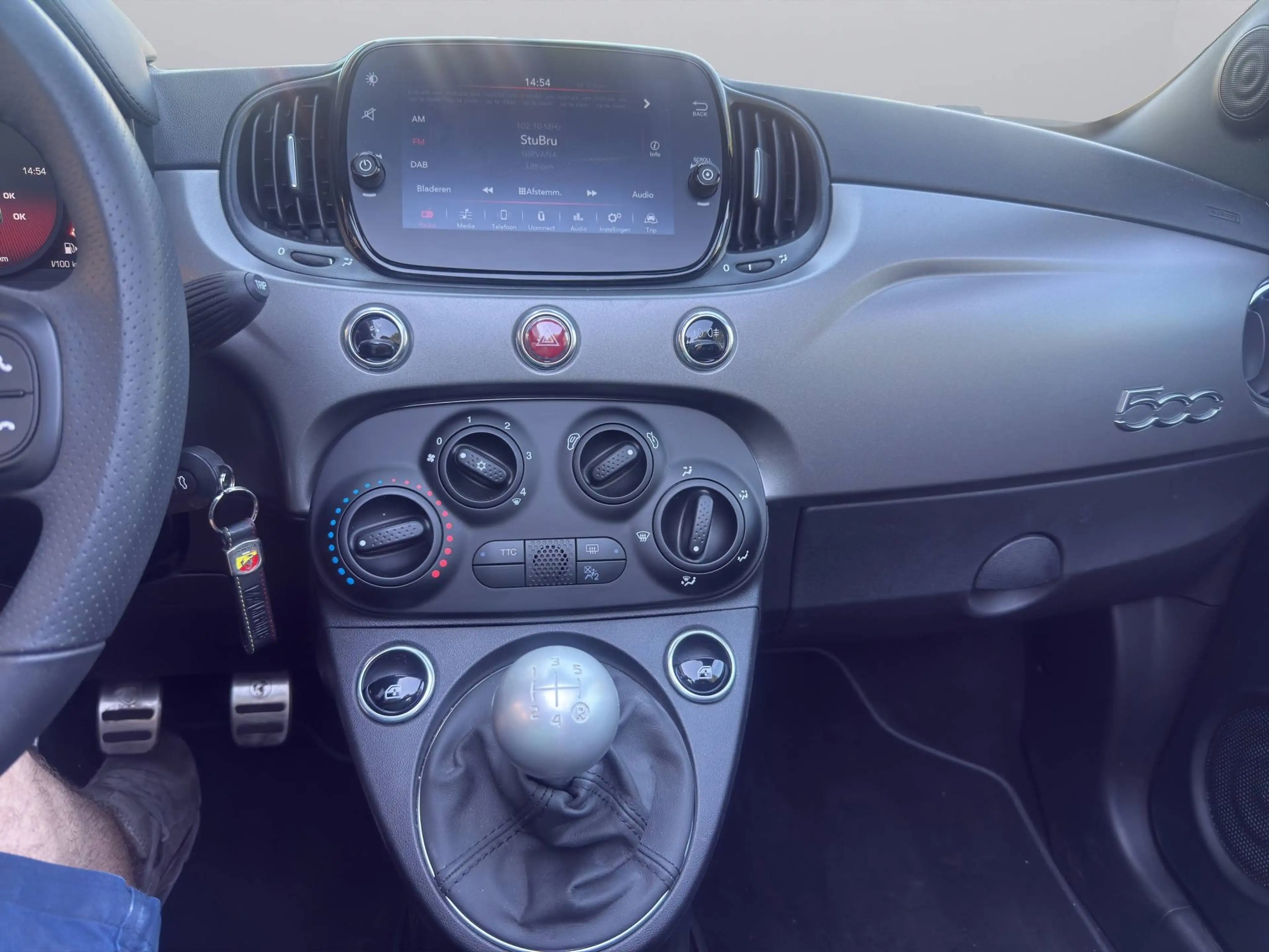 Abarth 500 abarth 500 cabrio — photo 14
