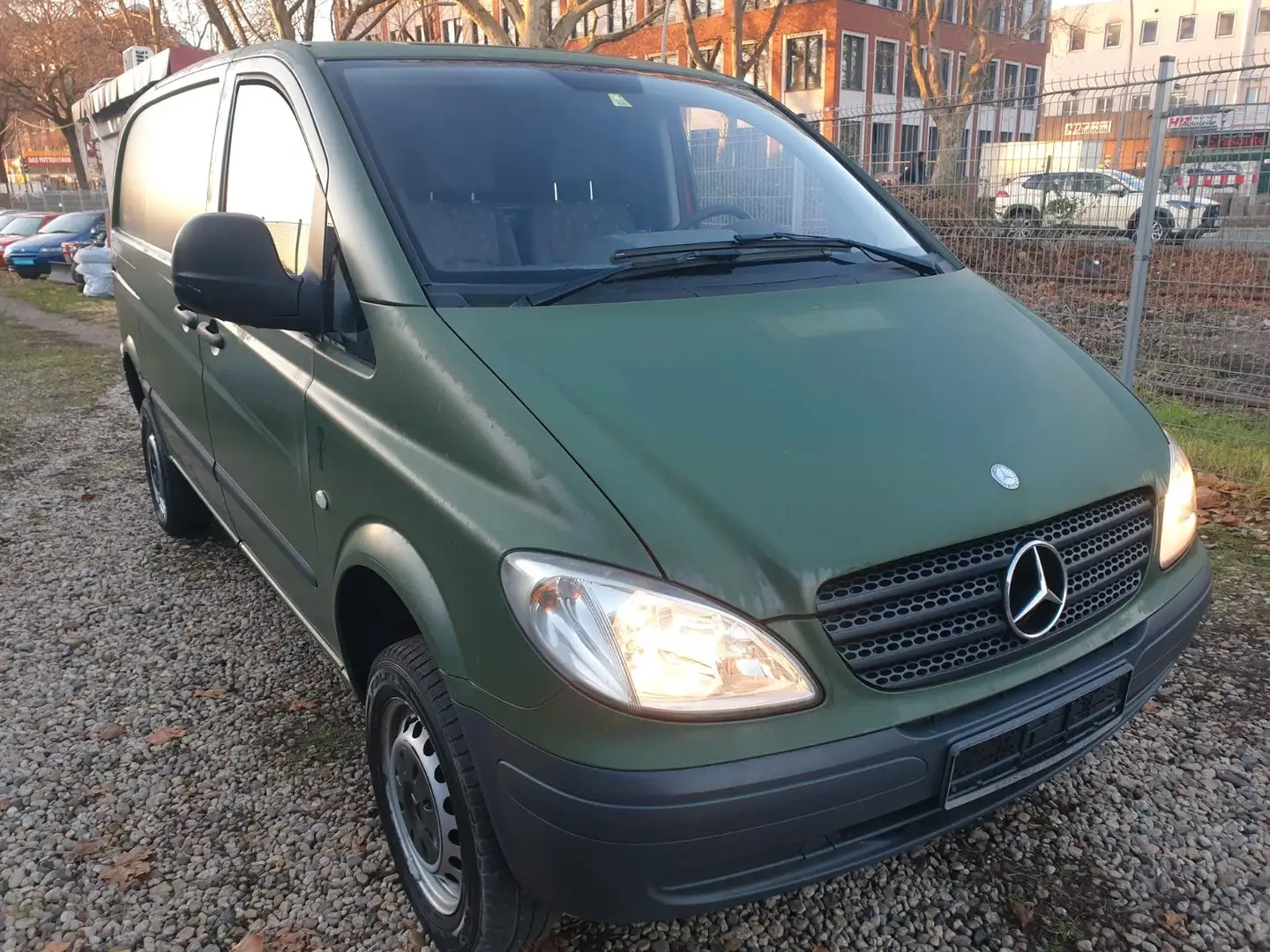 Mercedes-Benz Vito 111CDI 4x4 Automatik*2-Hand*TÜV-Neu* Rouge - 1