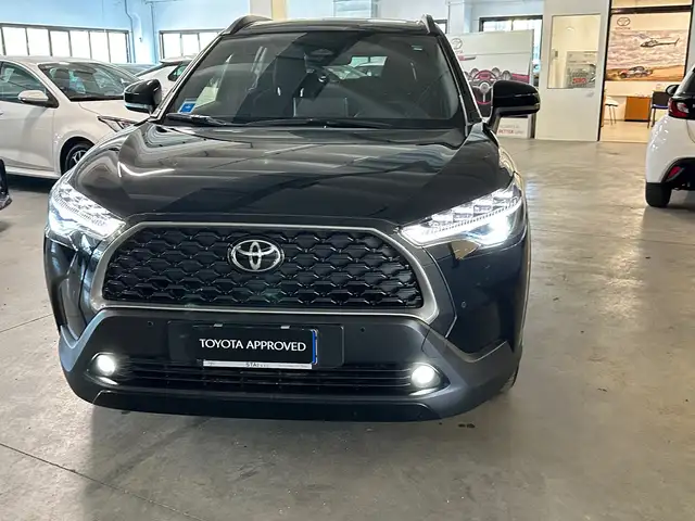 Toyota Corolla Corolla Cross Cross 1.8h Trend fwd 140cv e-cvt