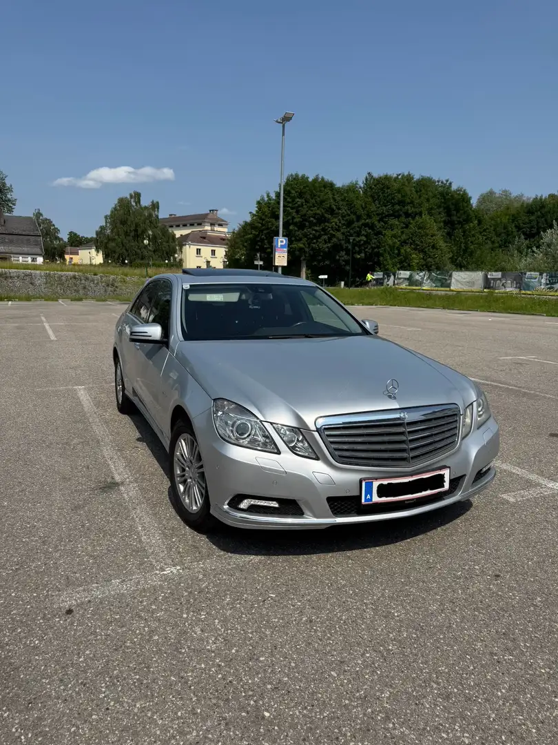 Mercedes-Benz E 250 Elegance - 1
