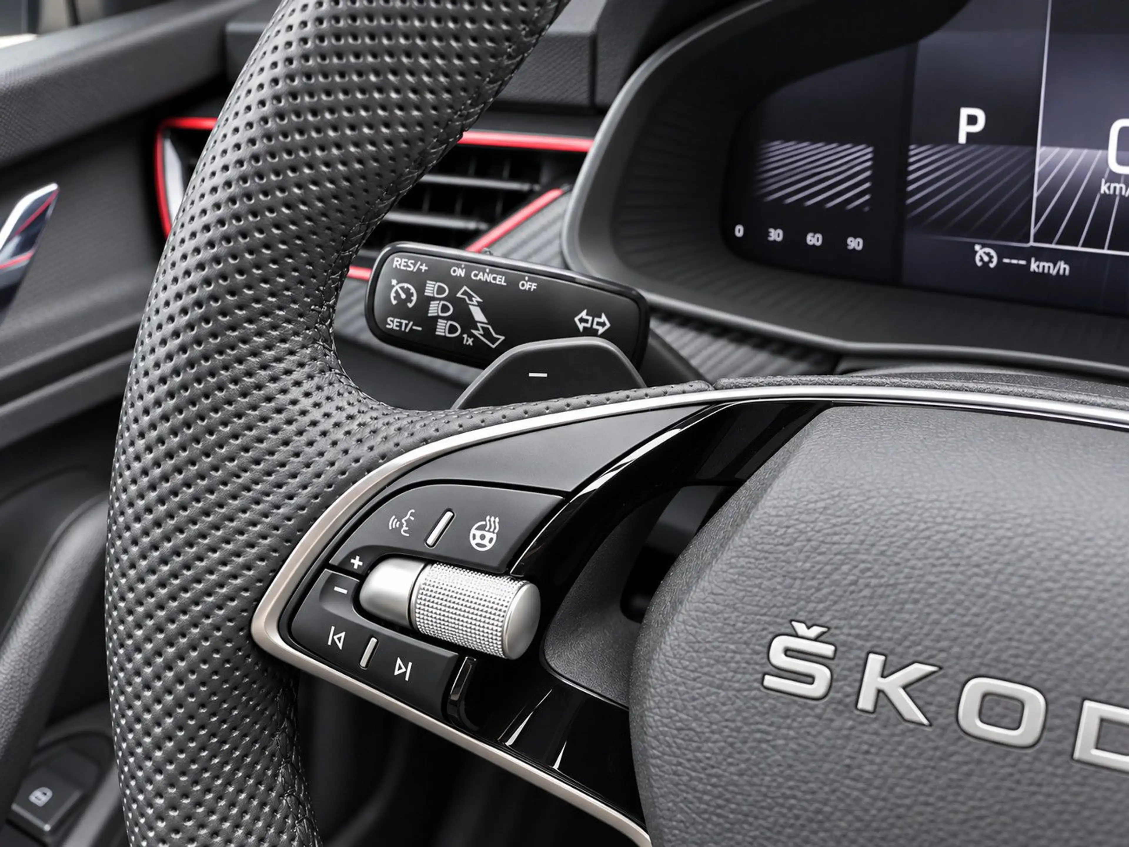Skoda Scala 116 PS DSG Monte Carlo AHKupp Navi-App LED — photo 15