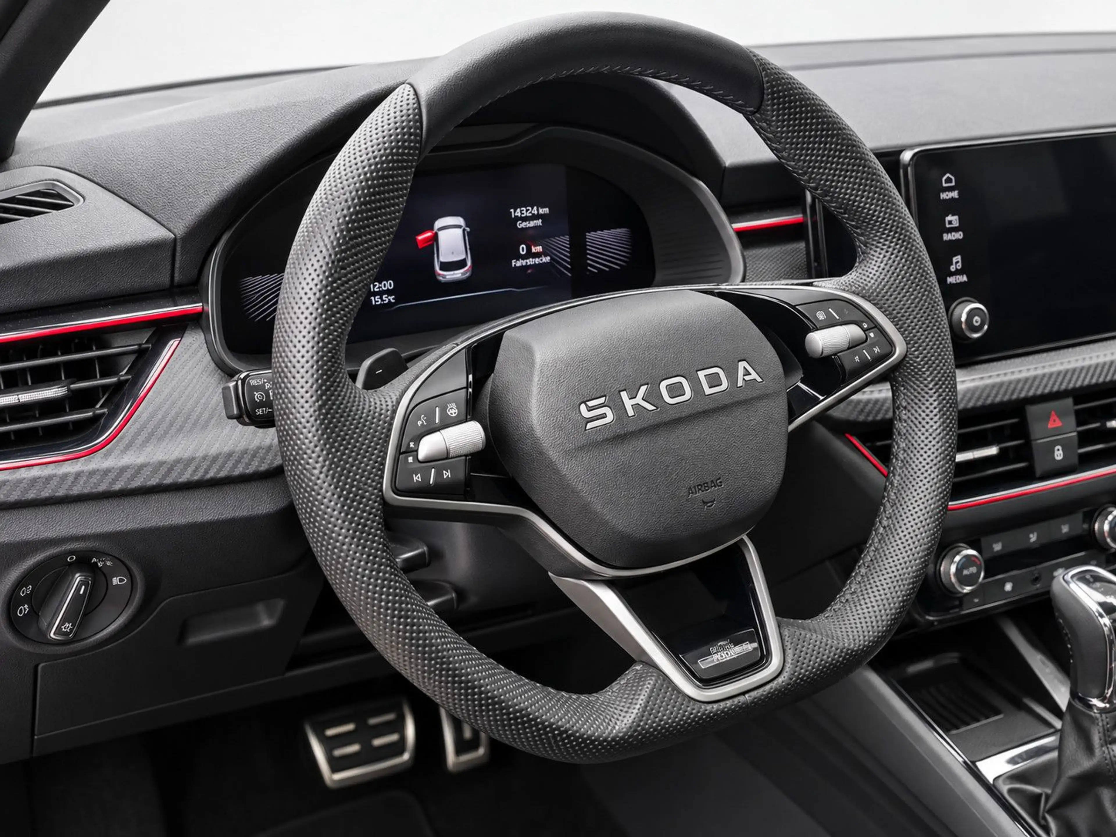 Skoda Scala 116 PS DSG Monte Carlo AHKupp Navi-App LED — photo 14