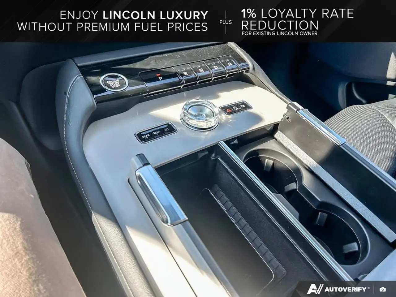 Lincoln Navigator снимка Lincoln Navigator