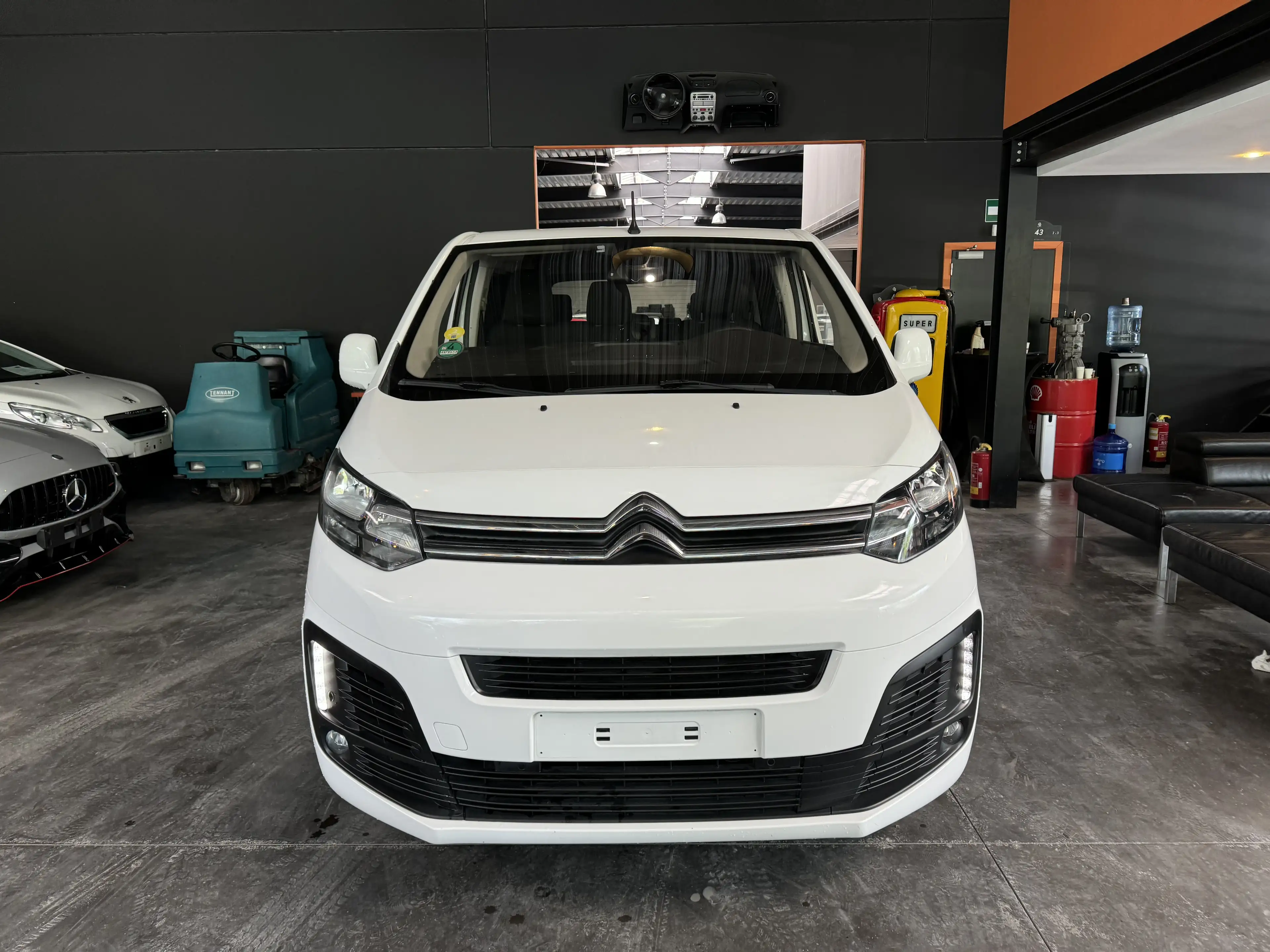 Citroen Spacetourer 1.5(d)- 6 PLACES ! A/C - MEDIA/TEL - CAMERA - LIM/REG — photo 3