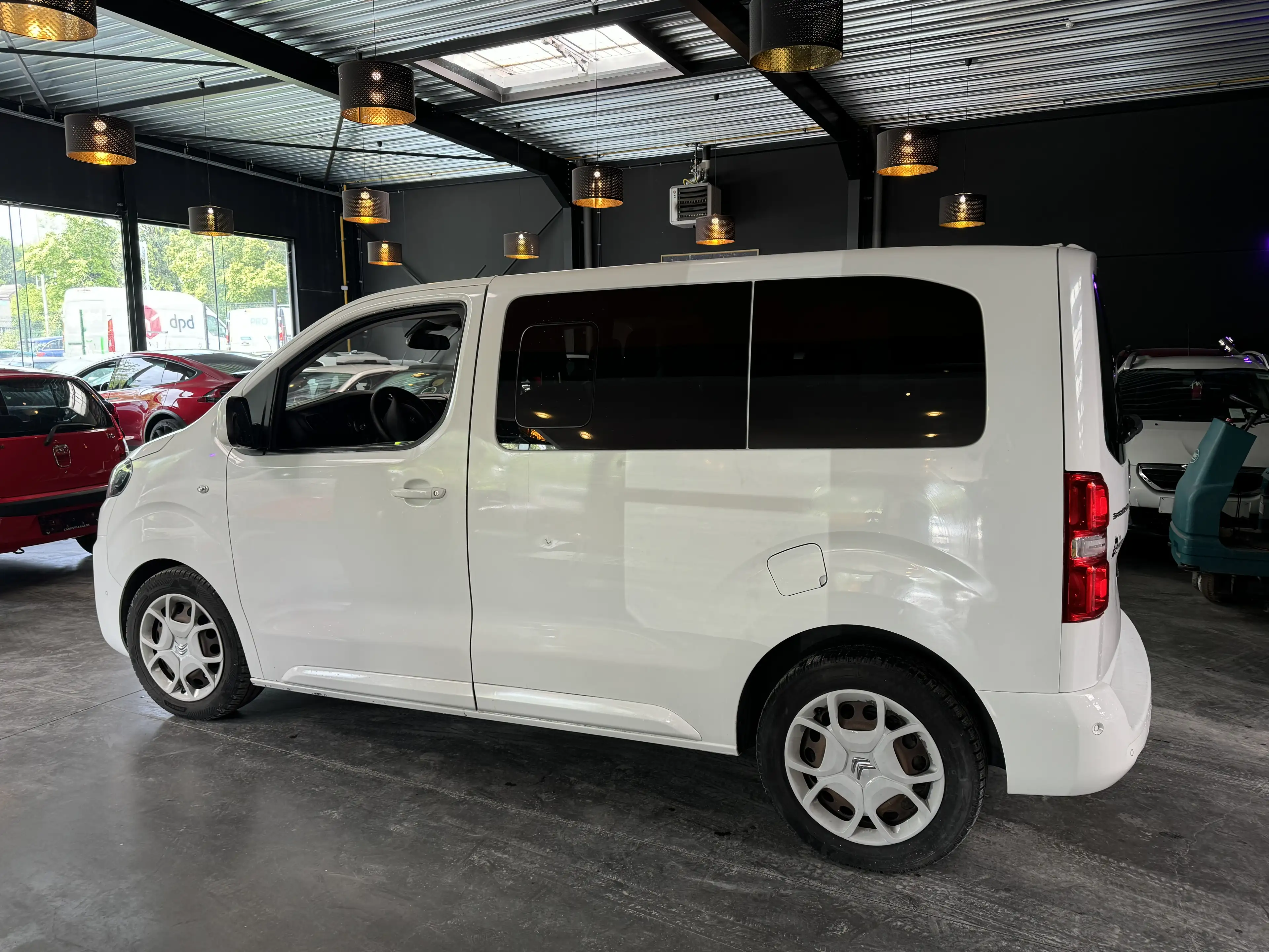 Citroen Spacetourer 1.5(d)- 6 PLACES ! A/C - MEDIA/TEL - CAMERA - LIM/REG — photo 5