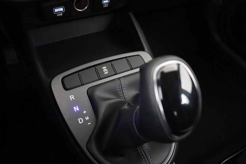 Hyundai i10 1.0L TREND + CARPLAY + GPS + CAMERA + PDC + CRUISE — photo 12