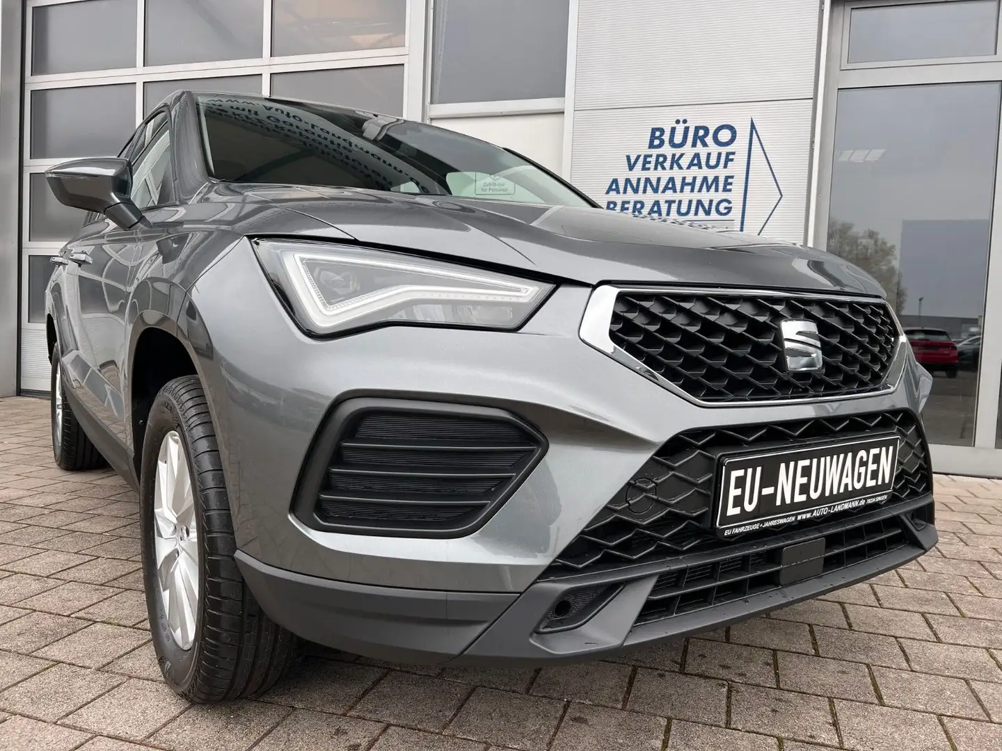 SEAT Ateca 1.0 TSI Reference KLIMAAUT DAB PDC 5J GAR Gris - 1