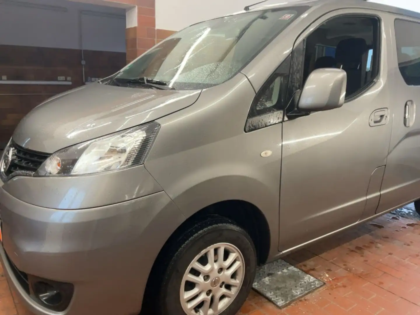 Nissan Evalia NV200 EVALIA 1.6 PREMIUM 110CV Beige - 2