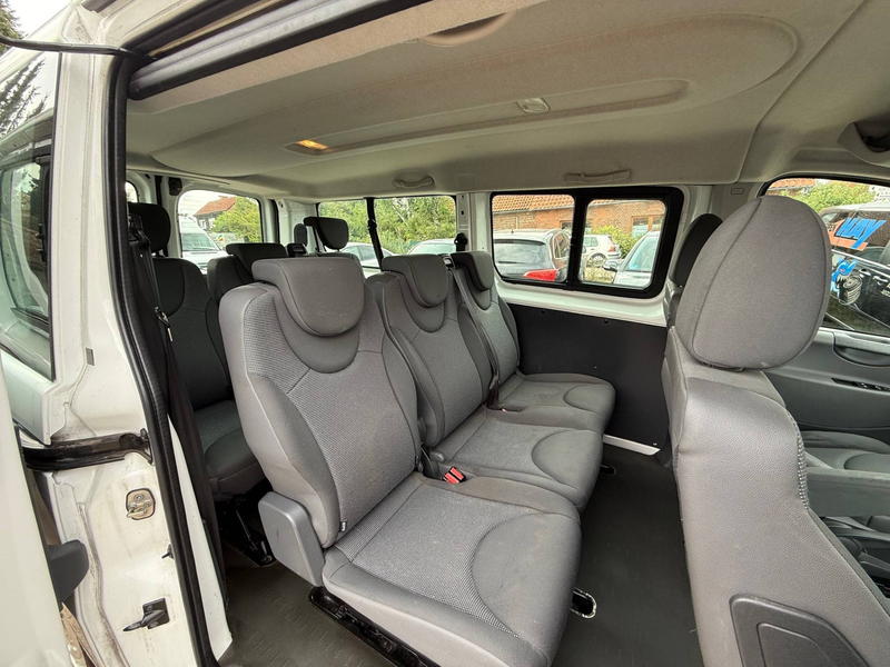 Citroen Jumpy HDi 165 FAP L2 Multispace Attraction (8 Sitze) — photo 11
