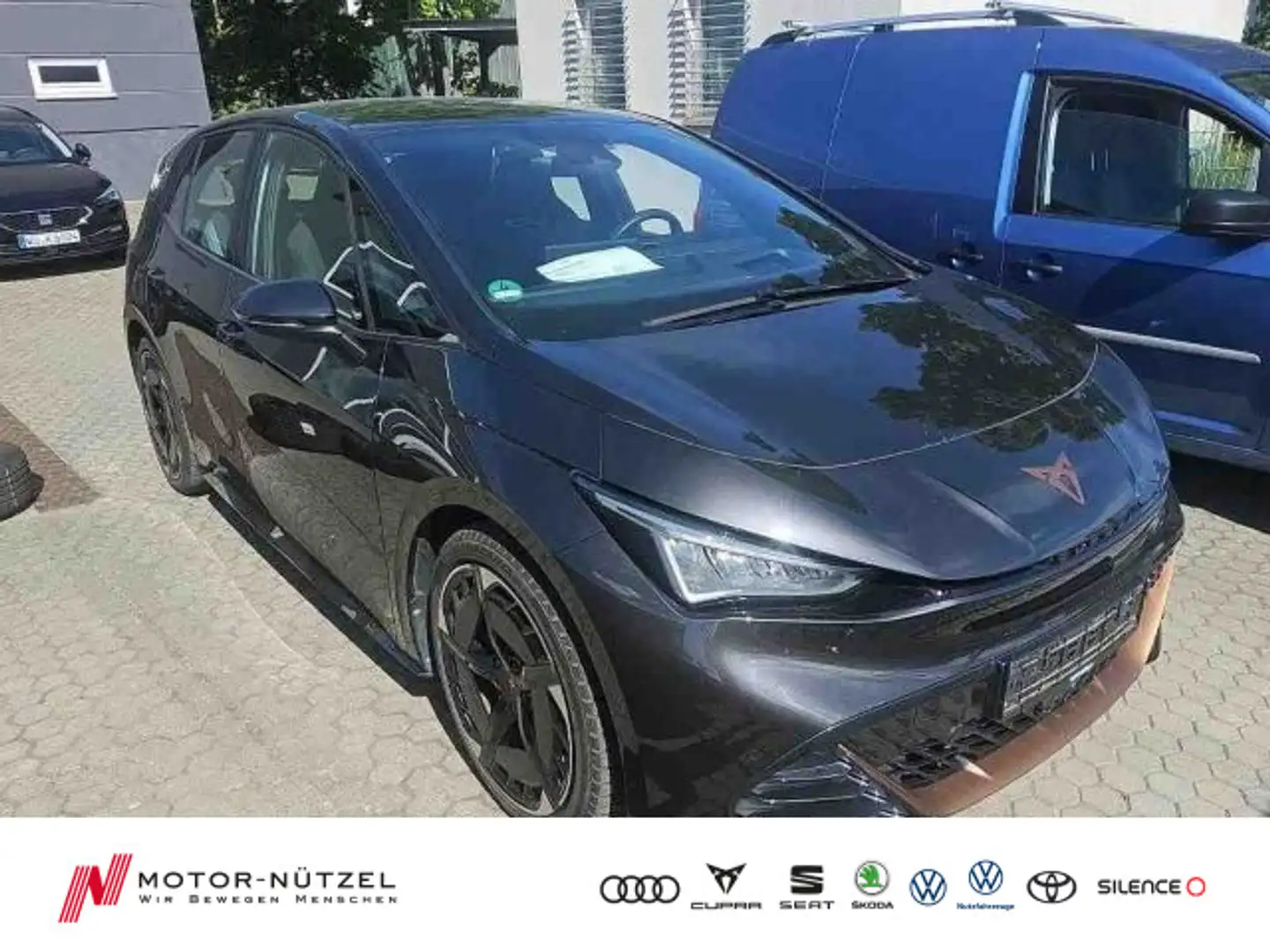 CUPRA Born 150 kW LED+NAV+PANO+ACC+BEATS+DAB+VC+HuD+19 Grau - 1