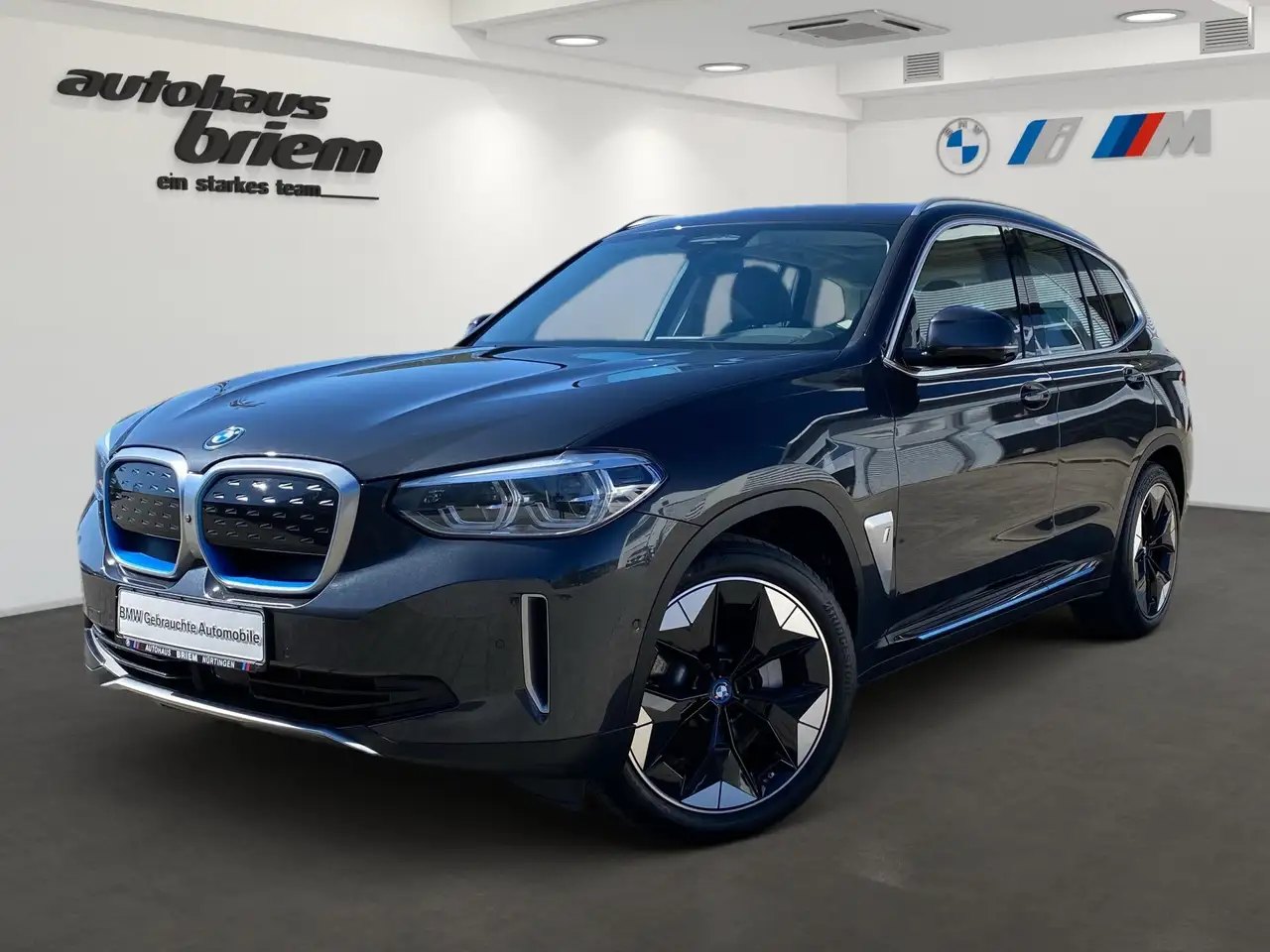 BMW iX3