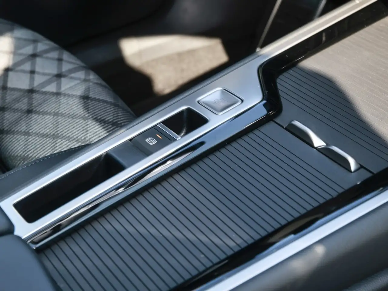 Volkswagen Passat Variant 1.5 TSI eHybrid DSG R-Line WWV 11