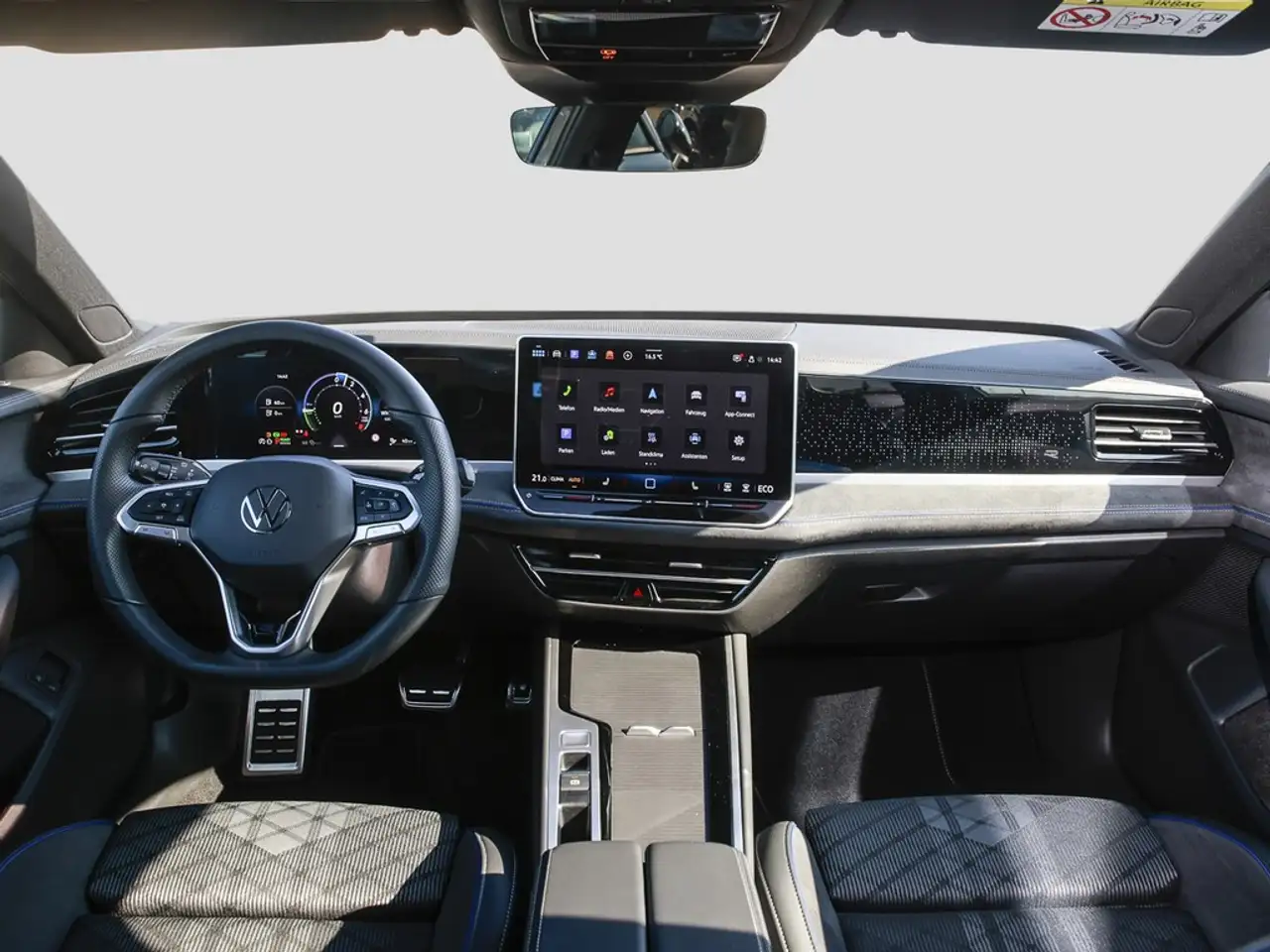 Volkswagen Passat Variant 1.5 TSI eHybrid DSG R-Line WWV 13