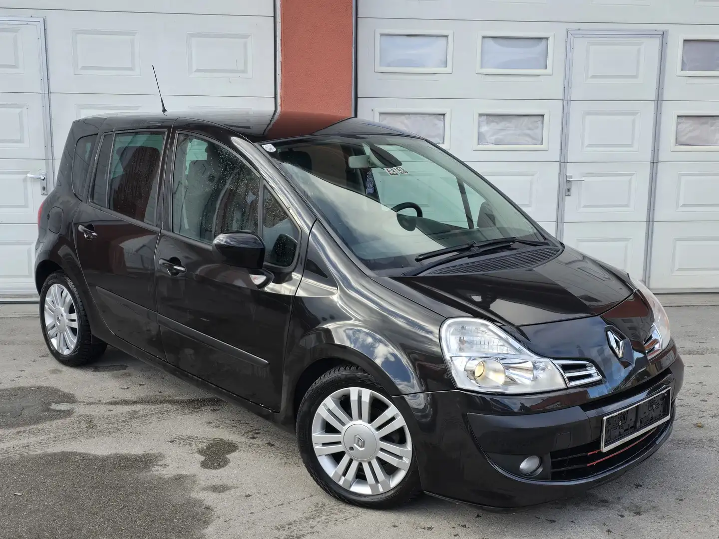 Renault Grand Modus Exception 1,6 16V Aut. Schwarz - 2