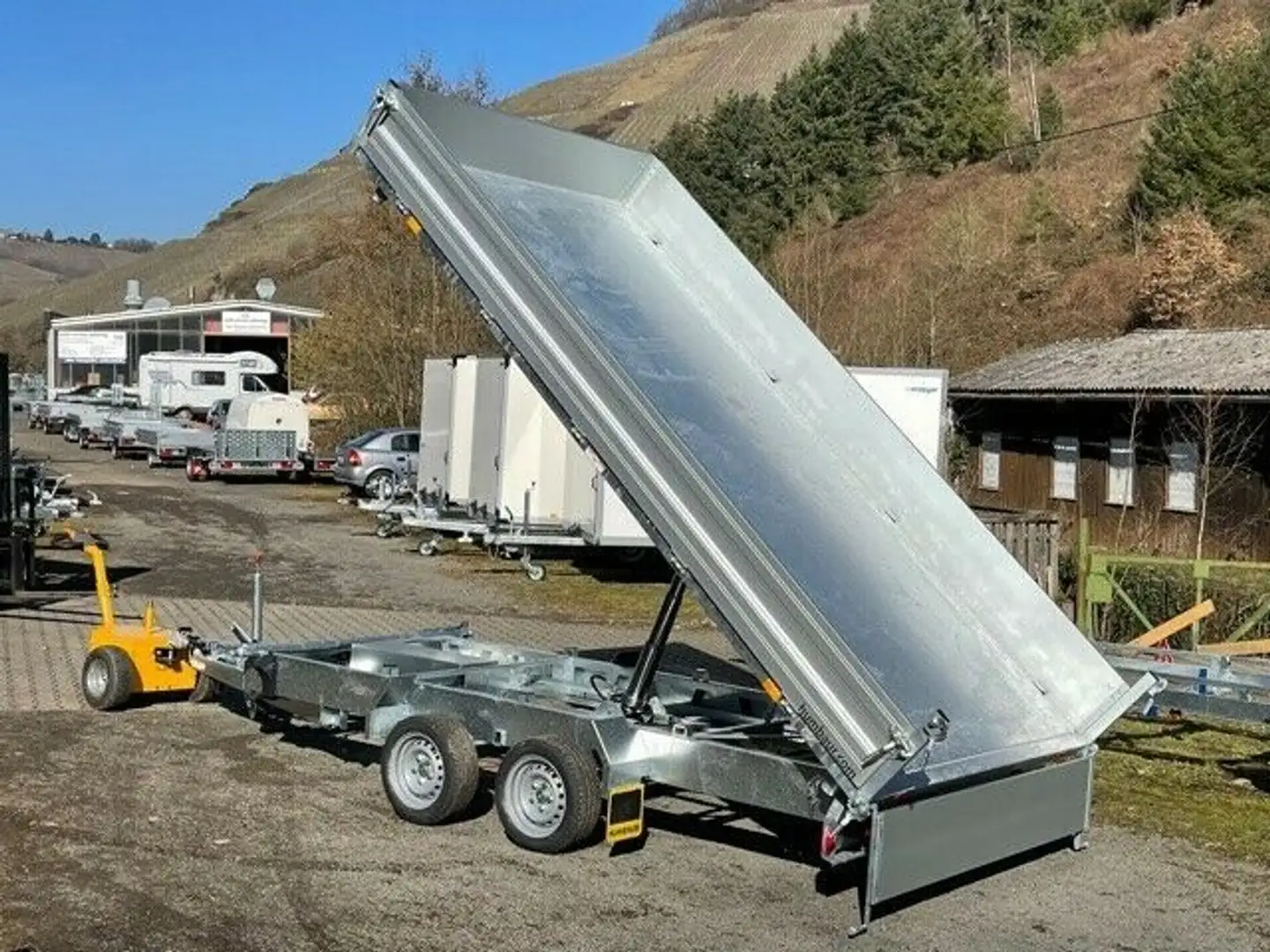 Humbaur HTK 3500.41 - 410x210x35cm - elektrisch kippbar - 2