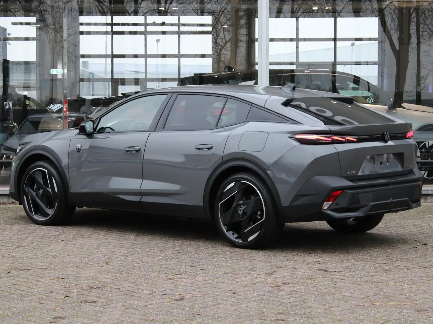 Peugeot 408 1.6 HYbrid 225 EAT8 GT VOORRAAD KORTING Gris - 2
