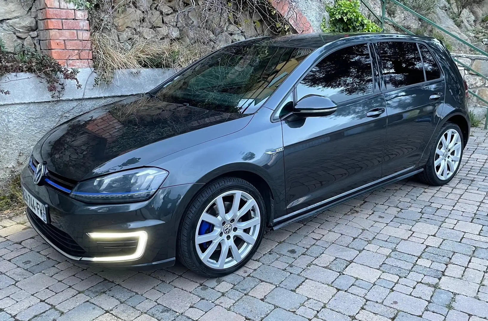 Volkswagen Golf 1.4 TSI 204 Hybride DSG6 GTE ***VENDU*** Gris - 1