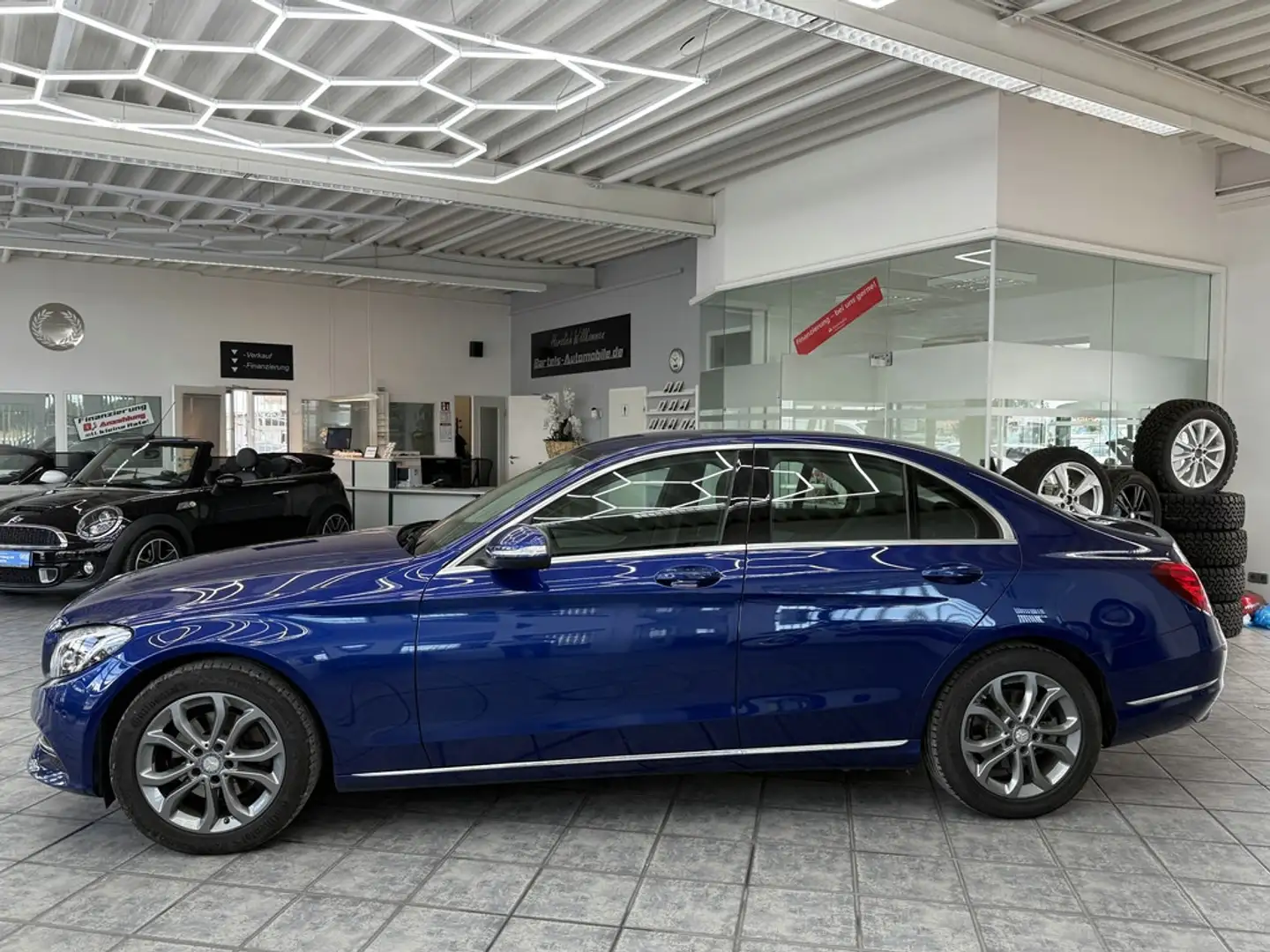 Mercedes-Benz C 220 BlueTec Avantgarde, LED, Leder, Navi Blauw - 2