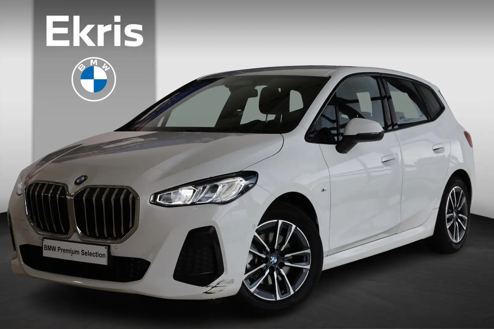 BMW 220 2 Serie Active Tourer 220i | M Sportpakket Blanc - 1