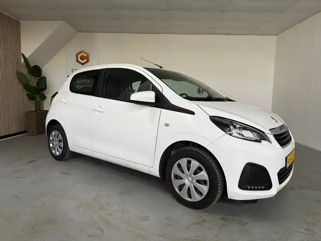 Peugeot 108 view 12