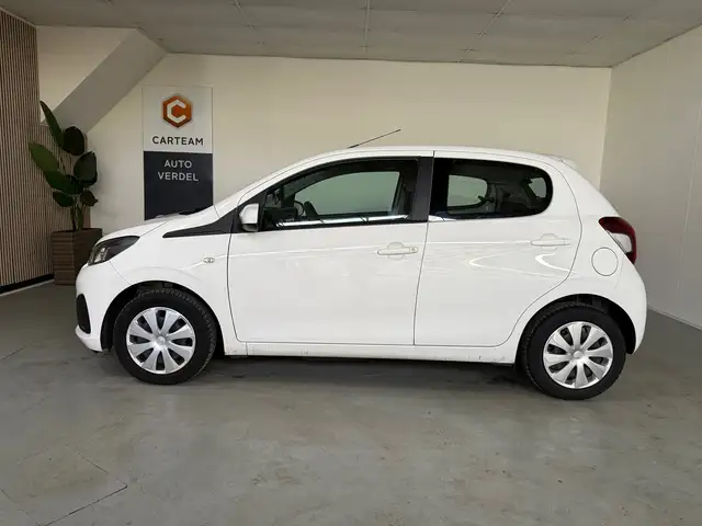 Peugeot 108 view 6