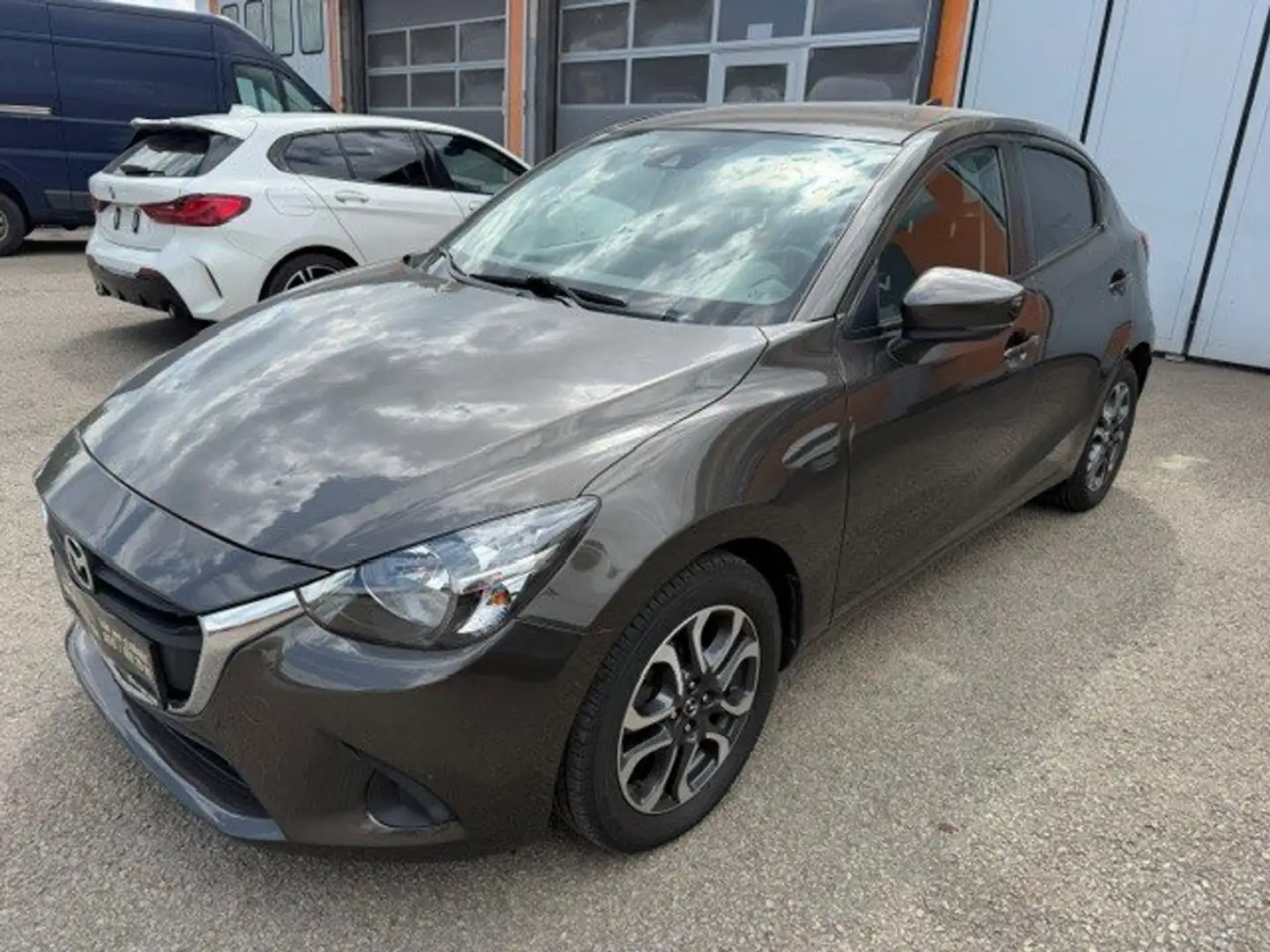Mazda 2 Takumi Grau - 1