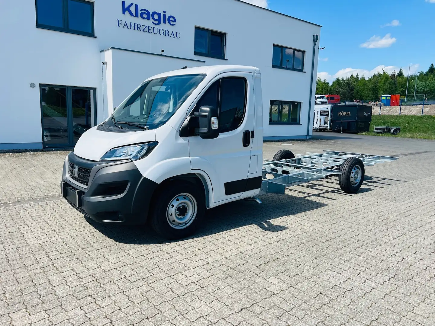 Fiat Ducato 35 140 Automatik mit AL-KO Tiefrahmen Blanc - 1